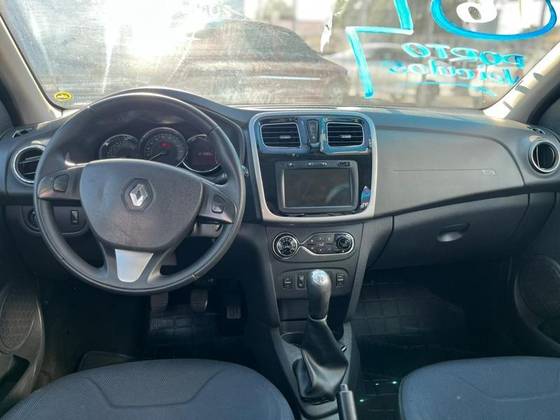 RENAULT SANDERO 1.0 AUTHENTIQUE 16V FLEX 4P MANUAL RENAULT SANDERO 1.0 AUTHENTIQUE 16V FLEX 4P MANUAL